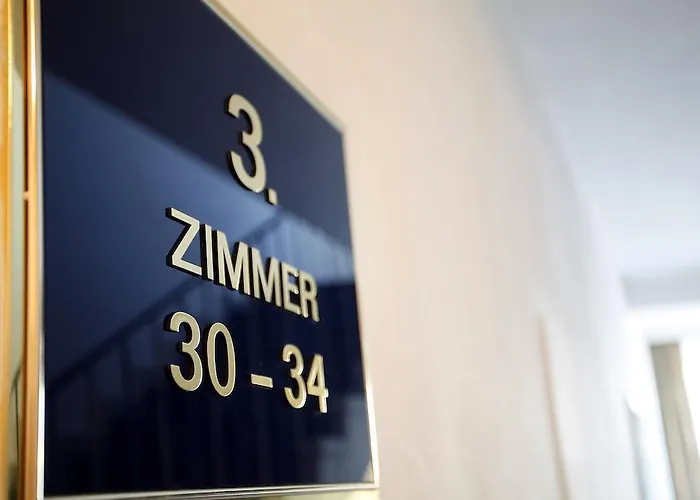 Ina Royal ホテル 3*