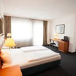 Ina Royal 3*