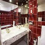 Ina Royal Hotel Kolonia