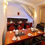 Ina Royal Hotel 3*