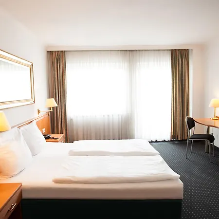 Ina Royal 3* Cologne