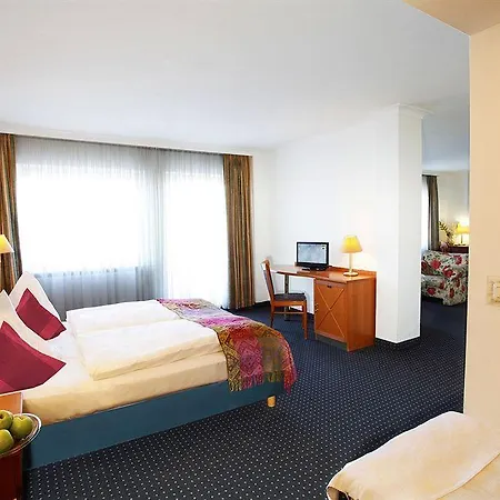 Hansadom 3* Cologne