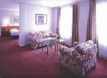 Hotel Ina Royal 3*
