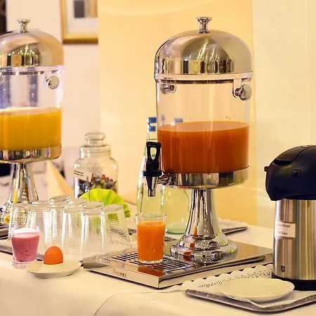 Ina Royal Кёльн