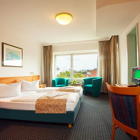 Hotel Ina Royal 3*