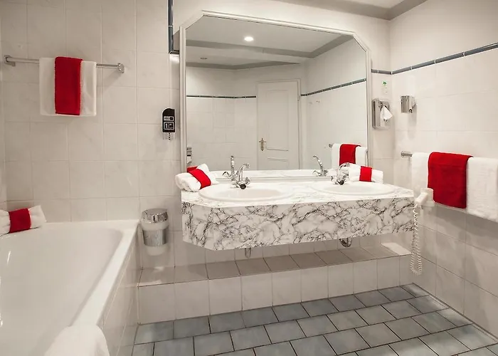 Ina Royal 3* Cologne